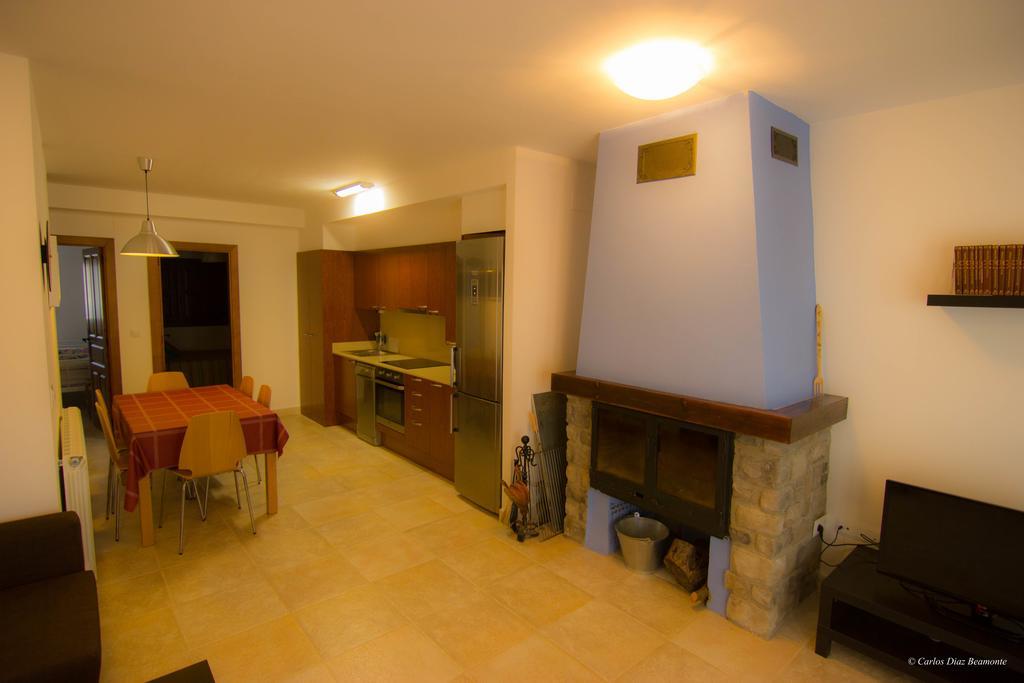 Apartamentos Turisticos Rio Gallego Fontellas  Εξωτερικό φωτογραφία